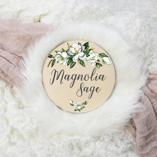 Magnolia Floral Round Wood Name Sign, Mint F1