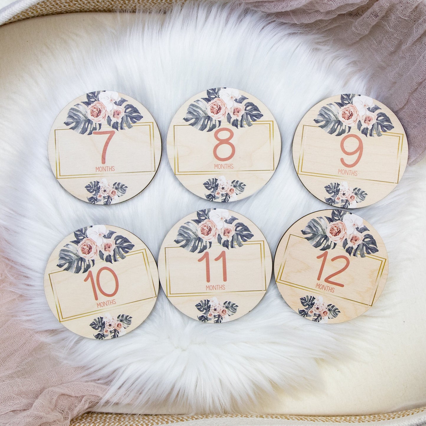 Boho Floral Pampas Grass Wooden Milestone Markers F29