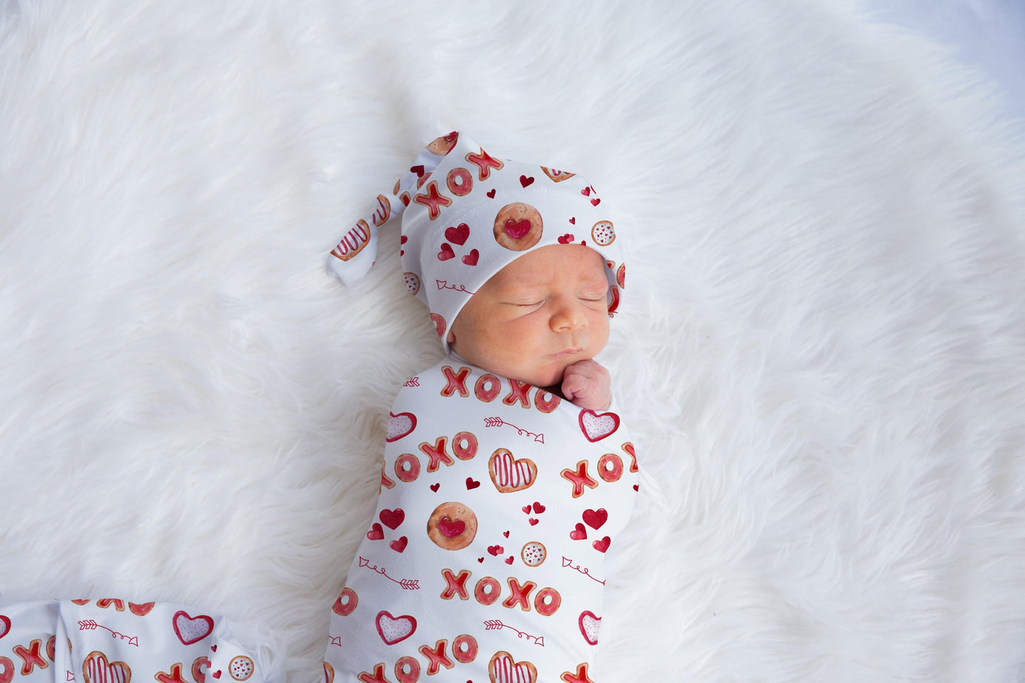 Valentine's Day Swaddle Set, XOXO Baby Blanket